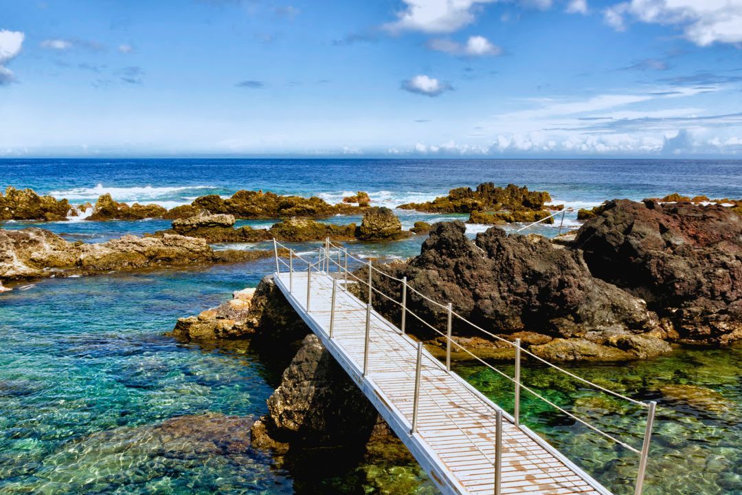 Biscoitos Natural Pools + Praia da Vitória