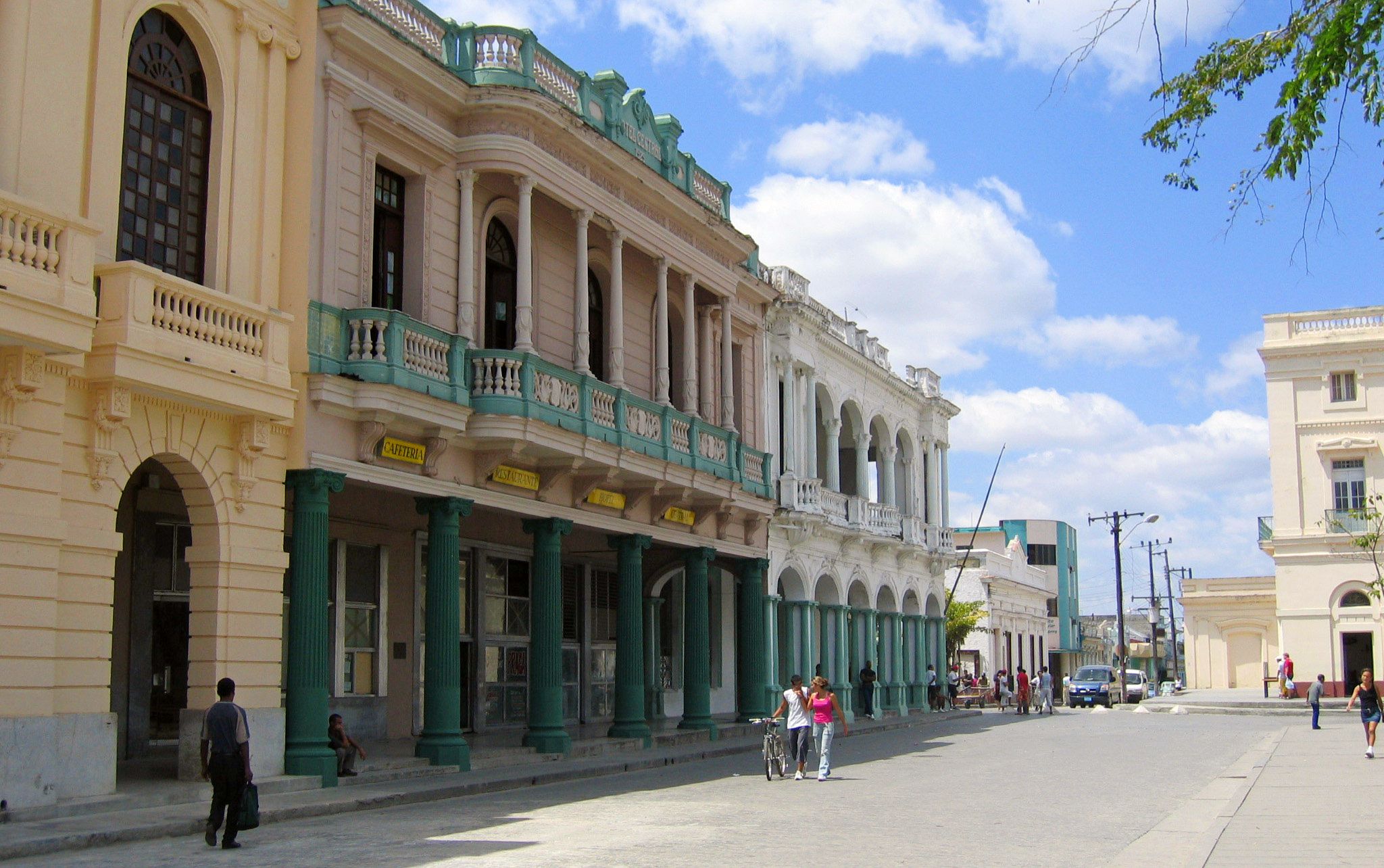 Santa Clara i Cienfuegos