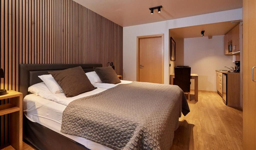 Hotel Fron