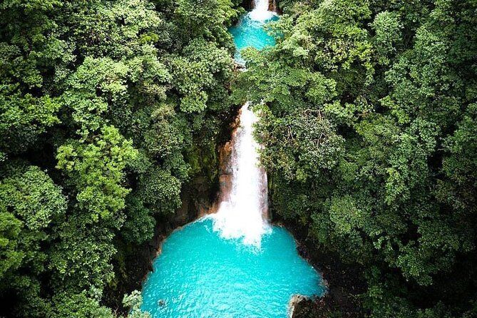 Parque Nacional Volcán Tenorio & Río Celeste