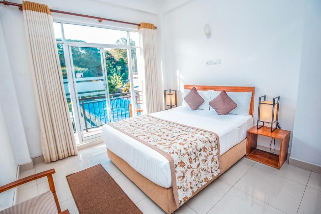 88th Ella Hotel