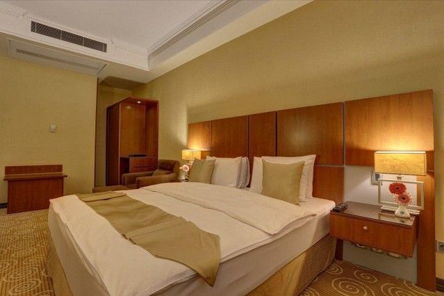 Tehran Grand Hotel II