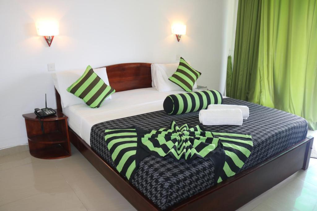 Ella's Edge Resort